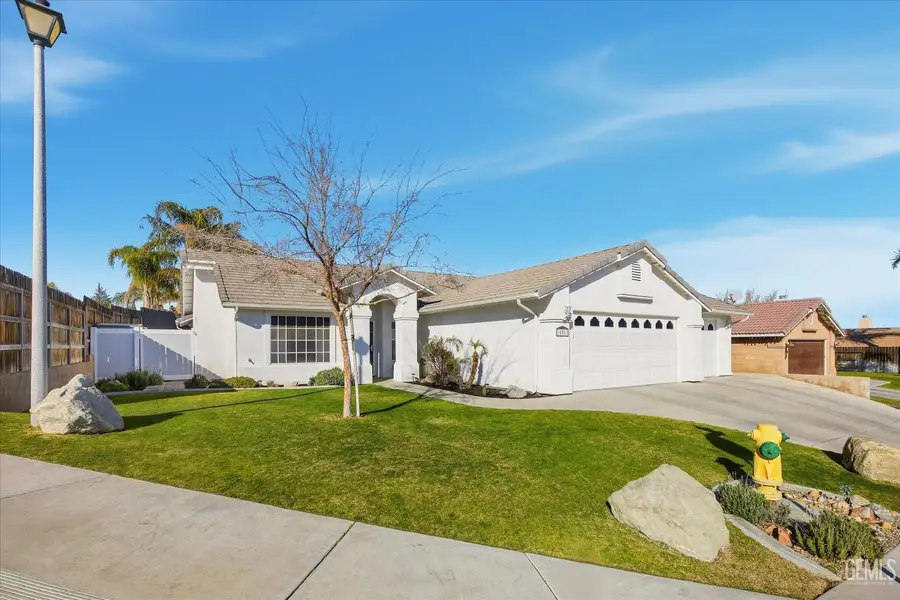 101 BRANDON AVENUE, Taft, CA 93268 - #3