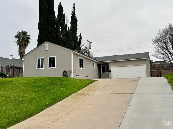 927 UNIVERSITY AVENUE, Bakersfield, CA 93305