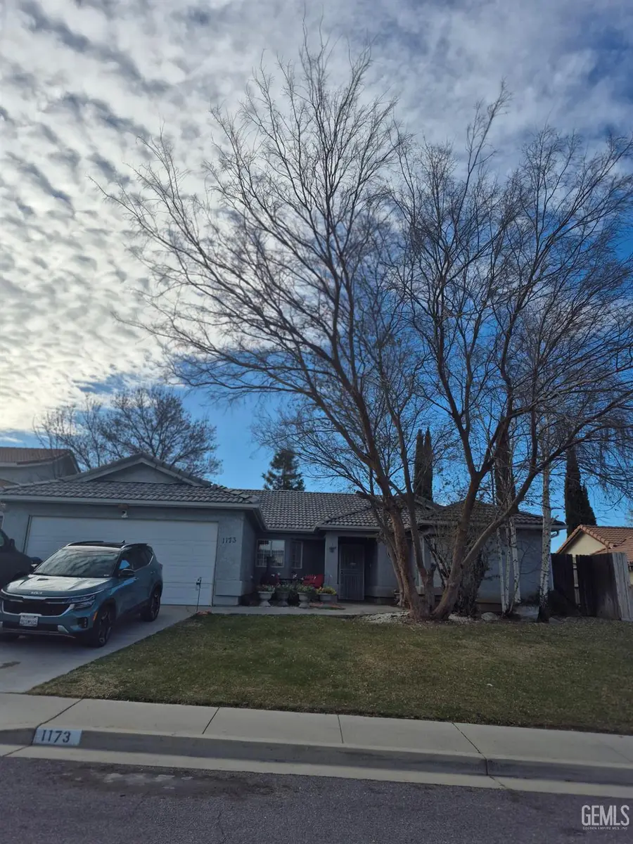 1173 REDWOOD COURT, Tehachapi, CA 93561 - Image #2