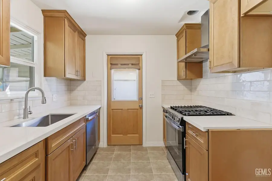 439 ARVIN STREET, Bakersfield, CA 93308 - Image #3