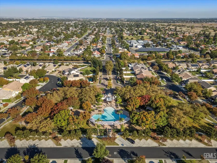308 WHITE ALDER DRIVE, Bakersfield, CA 93314 - #3