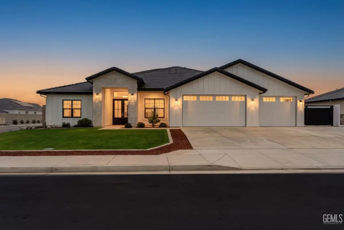 16729 STARVIEW COURT, Bakersfield, CA 93314 - #1