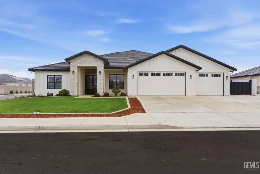 16729 STARVIEW COURT, Bakersfield, CA 93314 - #2