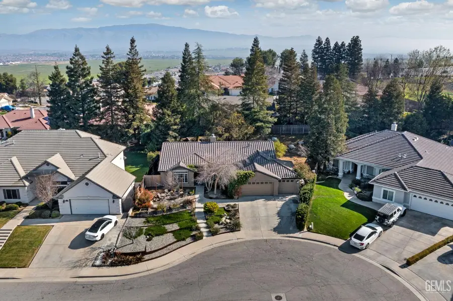 5109 URSA COURT, Bakersfield, CA 93306 - Image #2