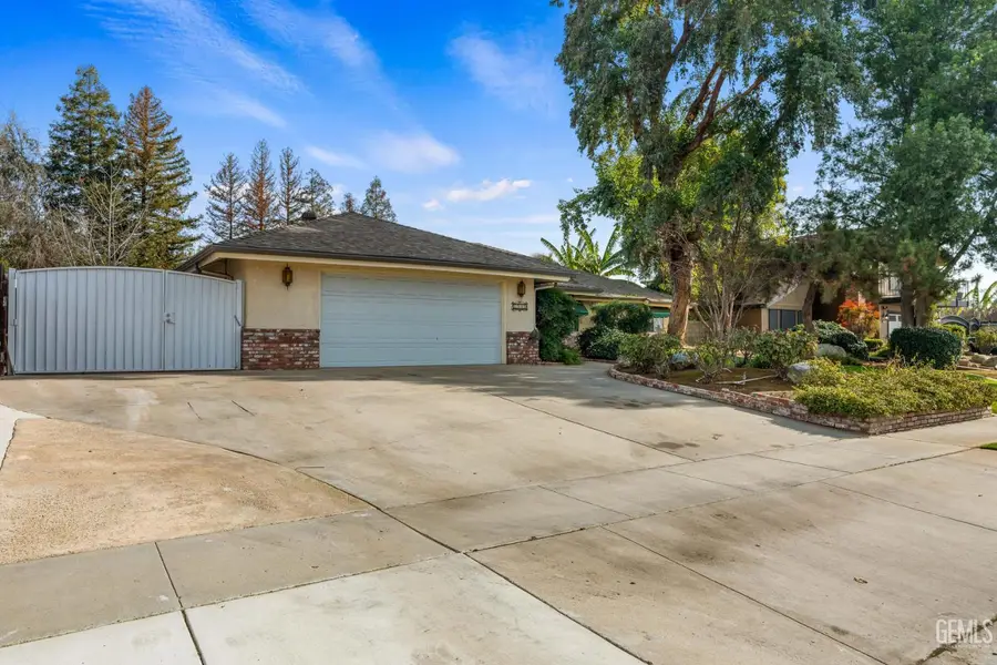 6918 CRESTWOOD STREET, Bakersfield, CA 93308 - Image #3