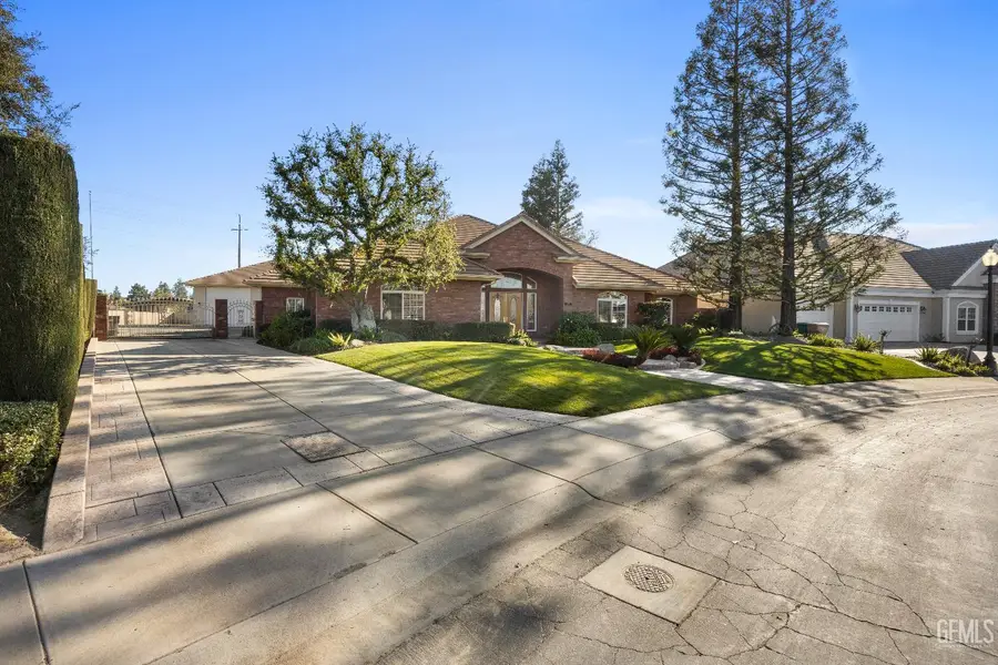 6728 IRON OAK DRIVE, Bakersfield, CA 93312 - Image #3