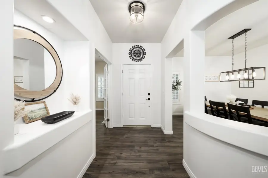 6019 SHANGRI LA LANE, Bakersfield, CA 93312 - #3