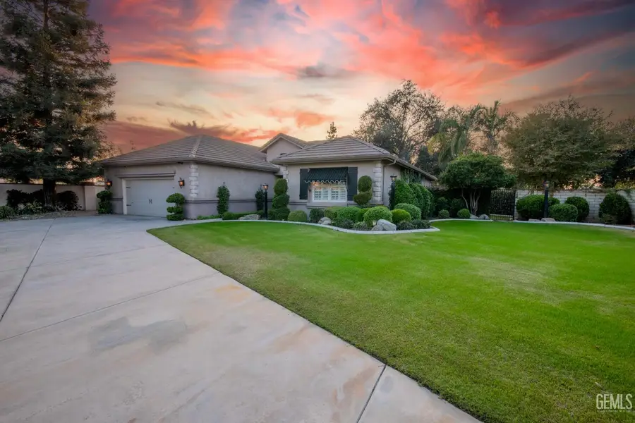 3223 PEACE ROSE STREET, Bakersfield, CA 93311 - Image #2