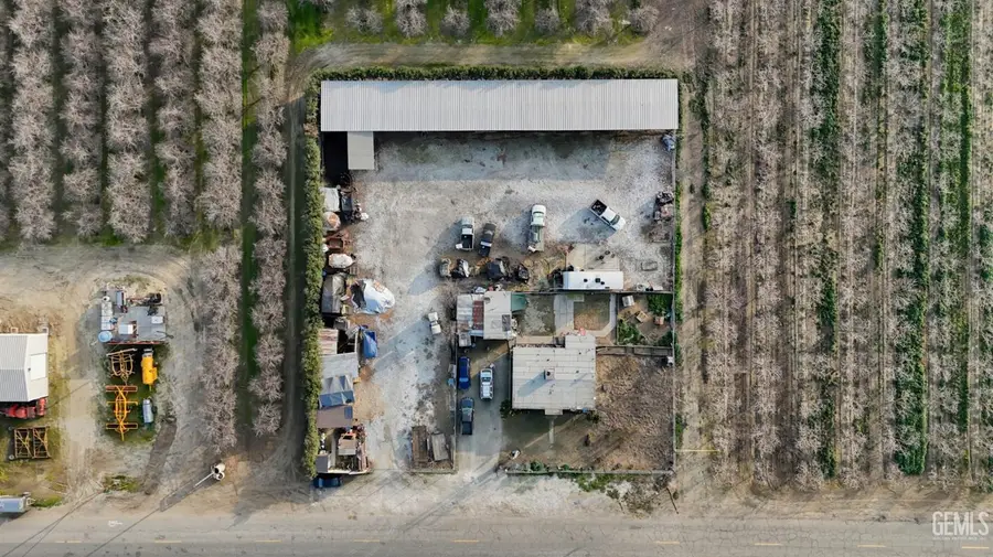 29951 ORANGE STREET, Shafter, CA 93263 - Image #2