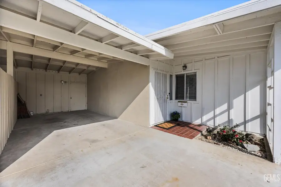 5804 SUNDALE AVE, Bakersfield, CA 93309 - Image #3