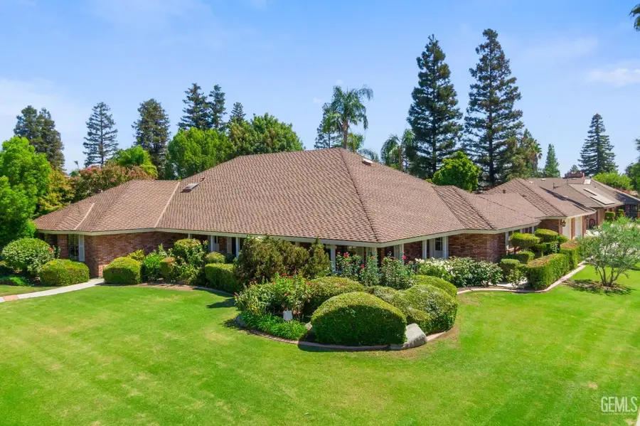 7705 CALLE CERCA, Bakersfield, CA 93309 - Image #3