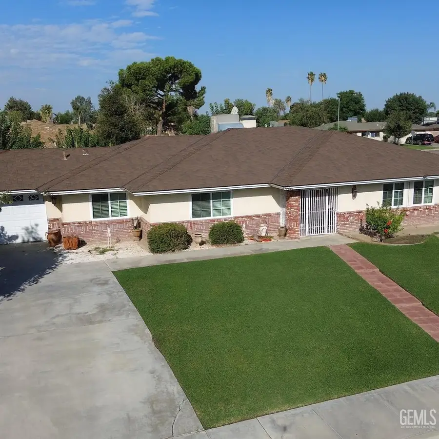 8901 TILLSON WAY, Bakersfield, CA 93307 - #3