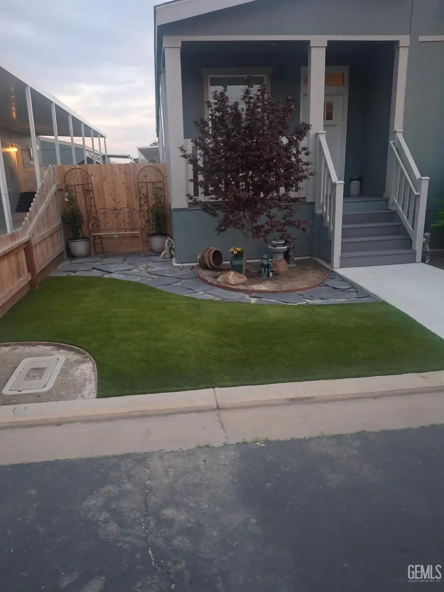 100 S WESTWOOD STREET #146, Porterville, CA 93257 - #2