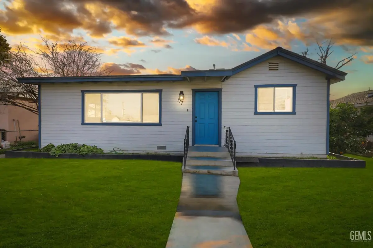 117 E BELLE AVENUE, Bakersfield, CA 93308 - #1