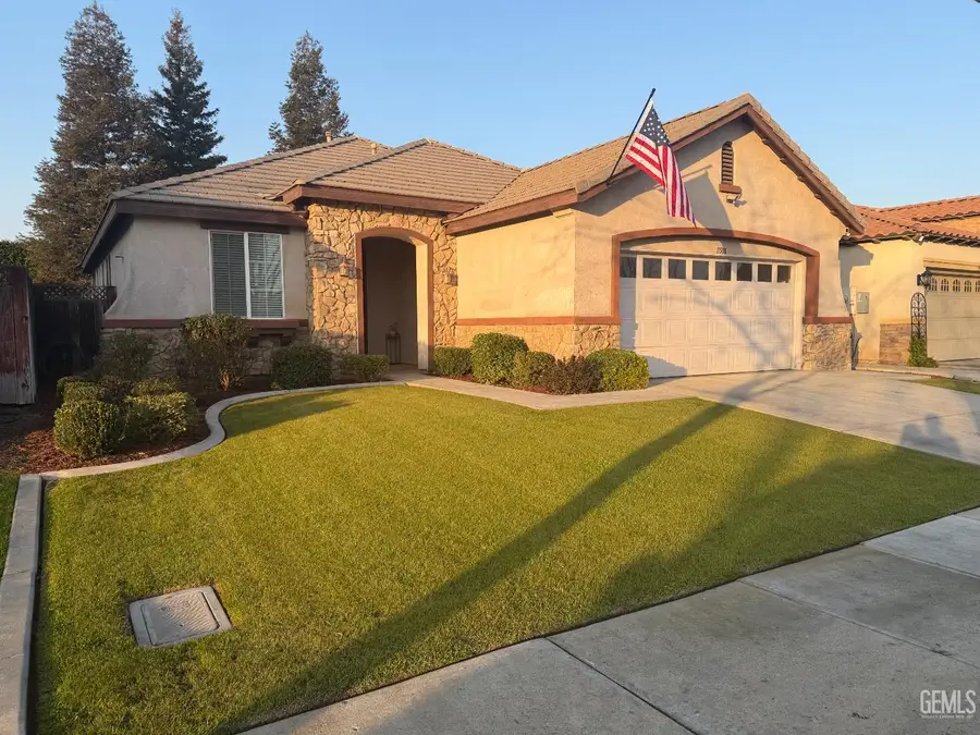 11508 ALTON MANOR DRIVE, Bakersfield, CA 93312 - Image #3