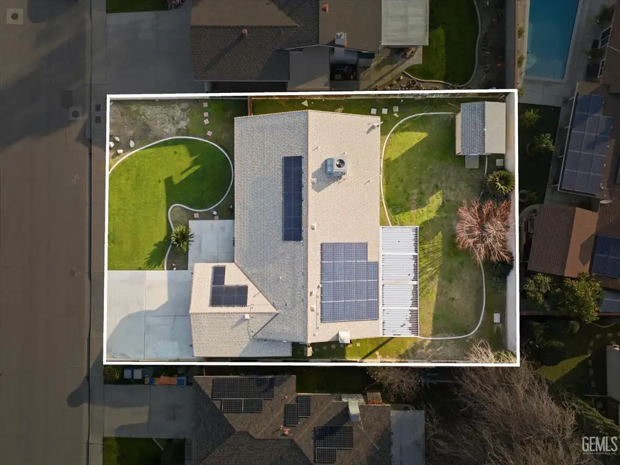 205 CARR STREET, Bakersfield, CA 93309 - #2