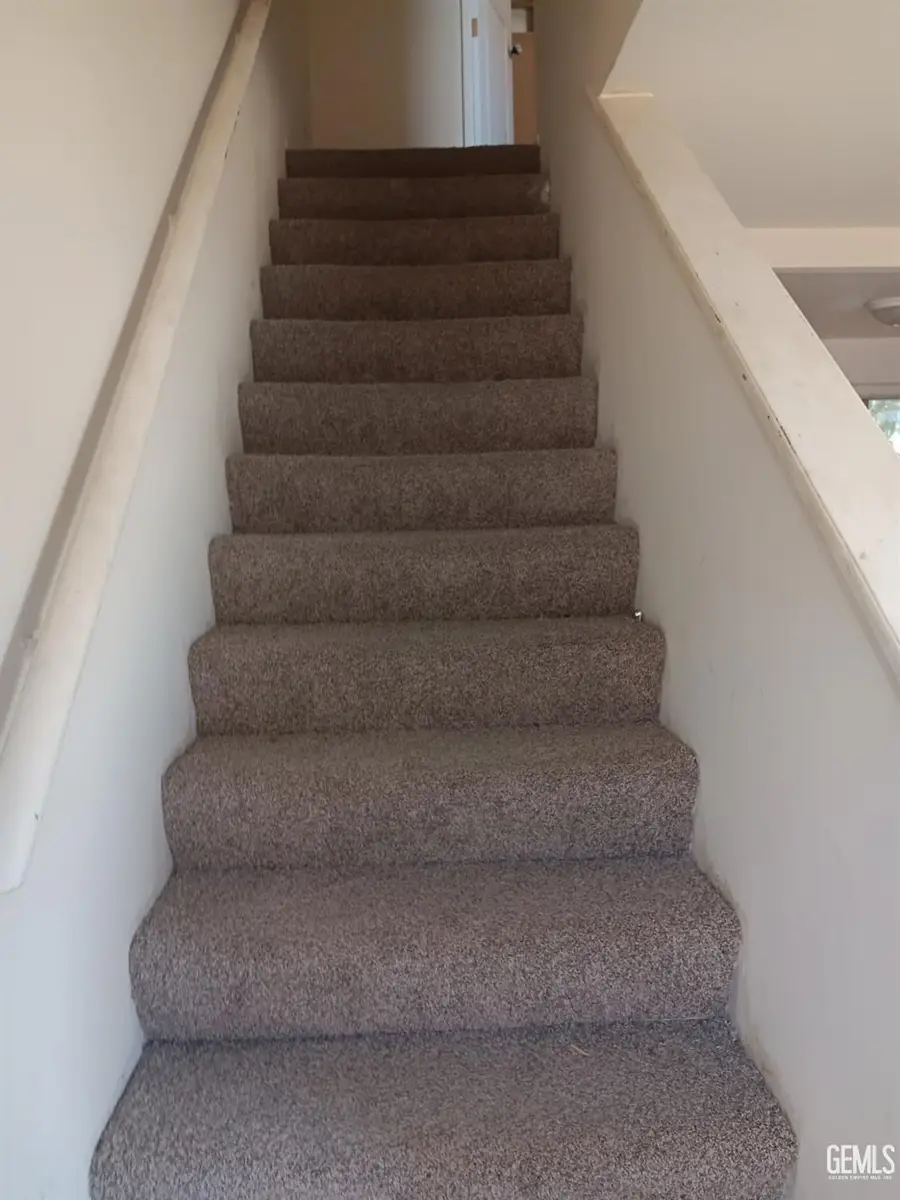 517 LINCOLN AVENUE, Bakersfield, CA 93308 - #3