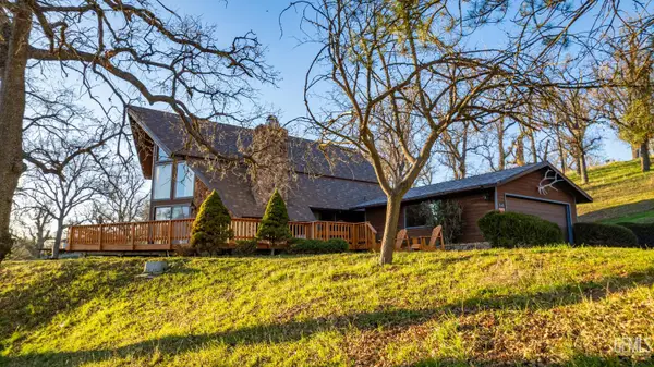 24450 OAKTREE COURT, Tehachapi, CA 93561