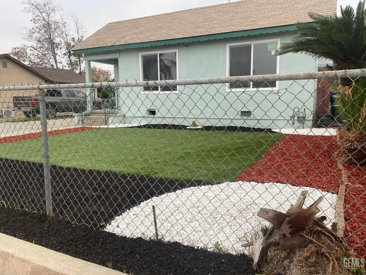 2728 KENTUCKY STREET, Bakersfield, CA 93306 - #1