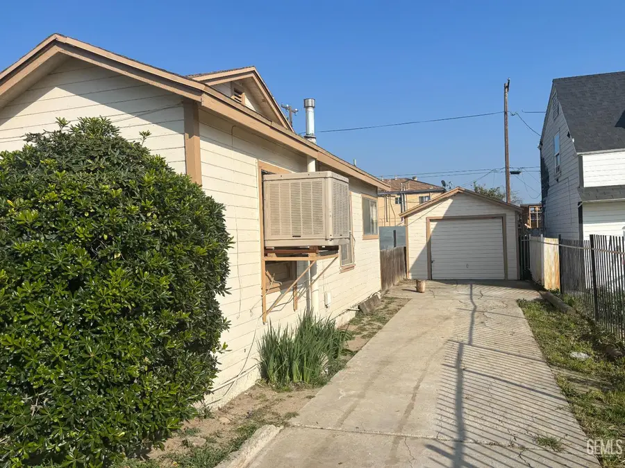 1600 HURRLE STREET, Bakersfield, CA 93308 - Image #3