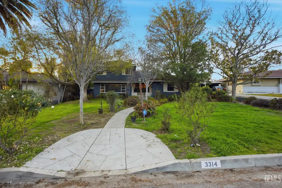 3314 LA CRESTA DRIVE, Bakersfield, CA 93305 - Image #3