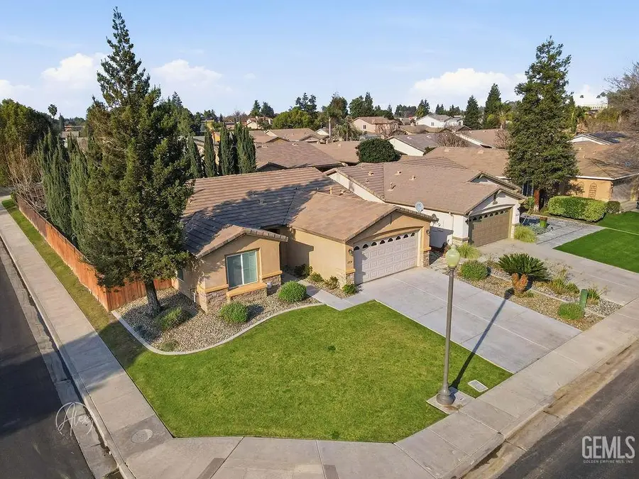 11528 INDIAN HAWTHORNE STREET, Bakersfield, CA 93311 - #3