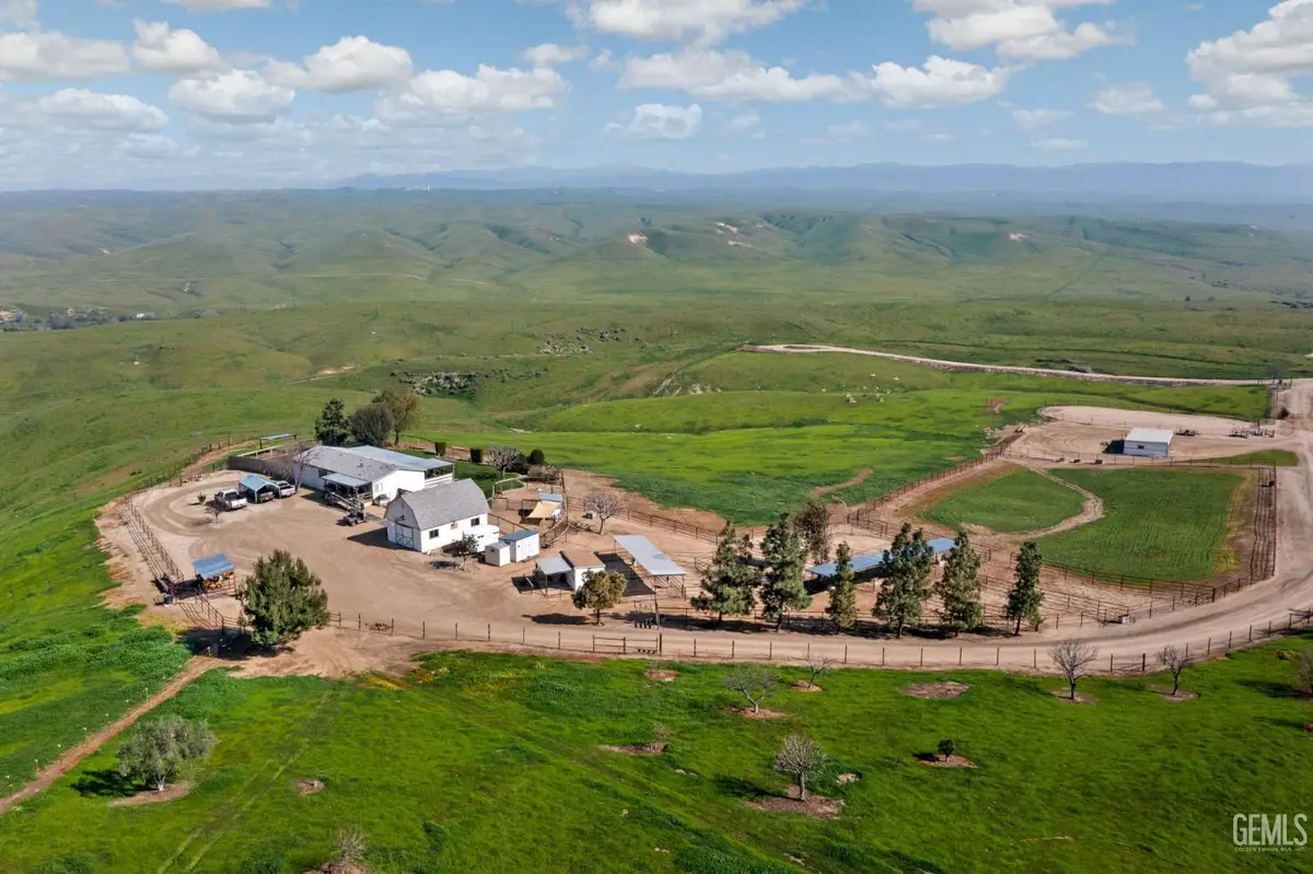 472 EAGLECREST ROAD, Bakersfield, CA 93308 - #1