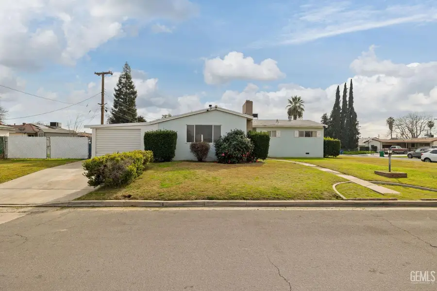 4217 QUARTER AVENUE, Bakersfield, CA 93309 - #2