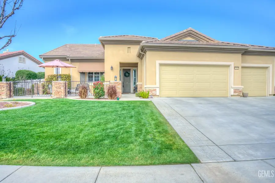 13810 BLOSSOM RIDGE DRIVE, Bakersfield, CA 93306 - #2