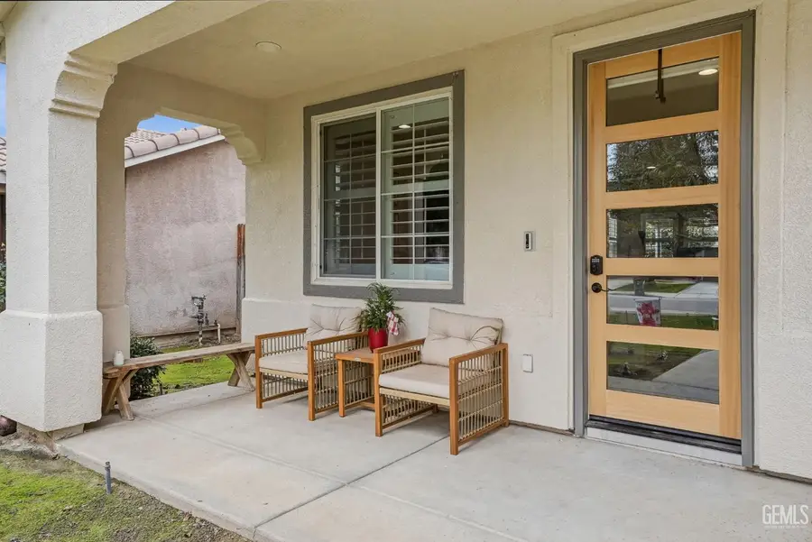 10706 CORONADO POINTE DRIVE, Bakersfield, CA 93311 - Image #3