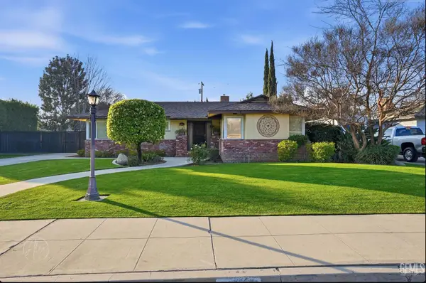 2441 CEDAR STREET, Bakersfield, CA 93301