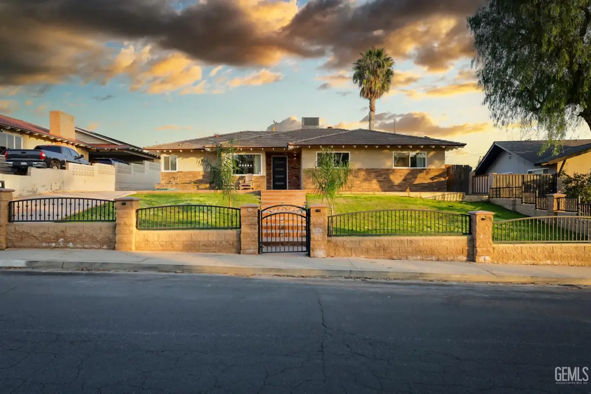 3531 COUNTRY CLUB DRIVE, Bakersfield, CA 93306 - #1