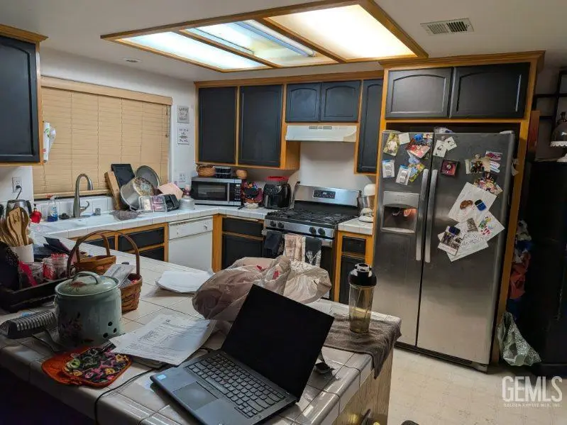 321 HOLLY DRIVE, Tehachapi, CA 93561 - #3