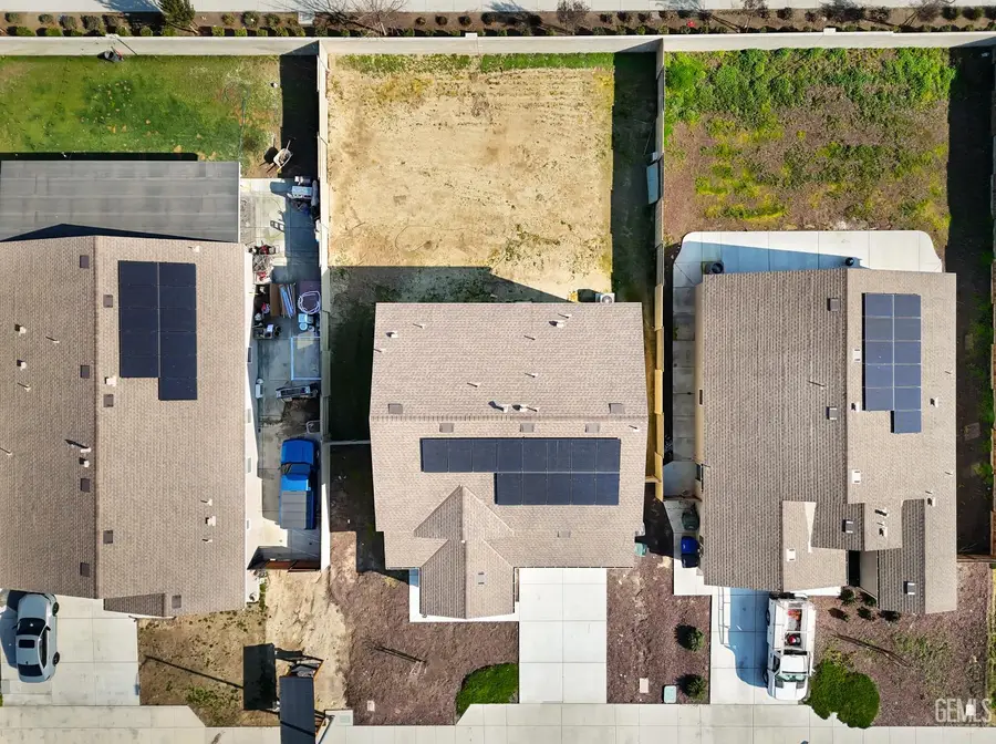 6614 GLACIER BAY STREET, Bakersfield, CA 93313 - #2