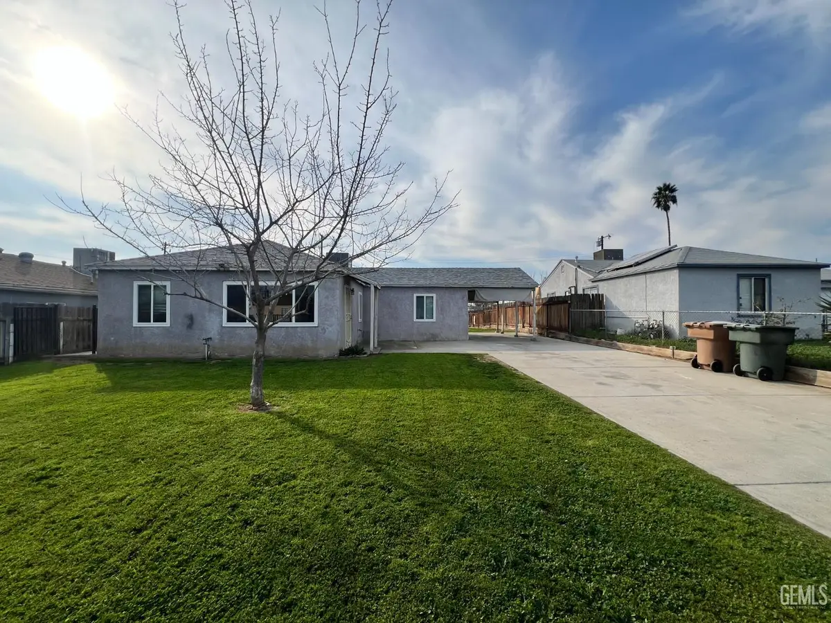 1404 PIKE STREET, Bakersfield, CA 93306 - #1