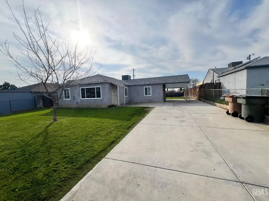 1404 PIKE STREET, Bakersfield, CA 93306 - #2