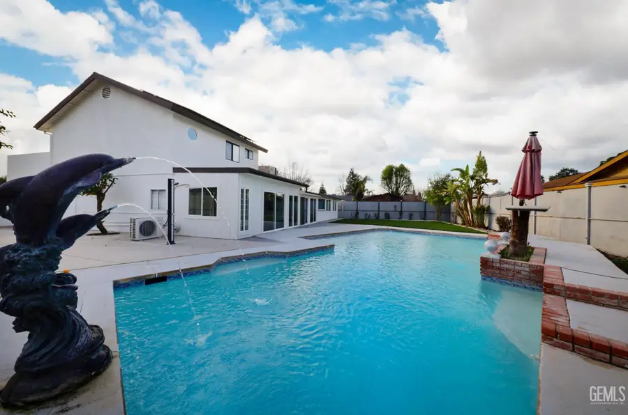 7512 LORDSBURG DRIVE, Bakersfield, CA 93309 - #3