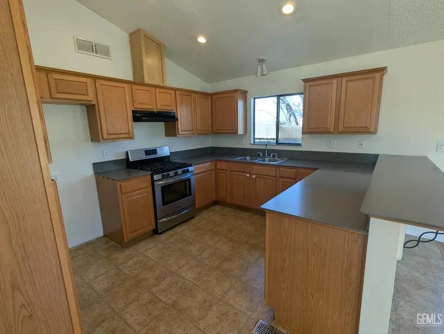 6508 DERBY DRIVE, Bakersfield, CA 93306 - #3