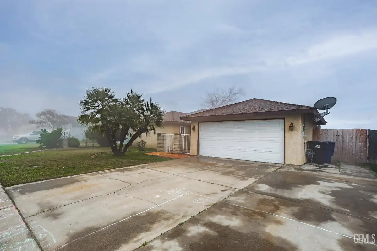4507 POSADA AVENUE, Bakersfield, CA 93309 - #1