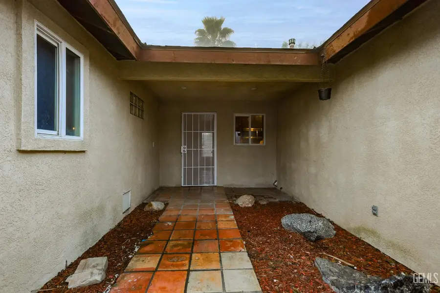 4507 POSADA AVENUE, Bakersfield, CA 93309 - #2