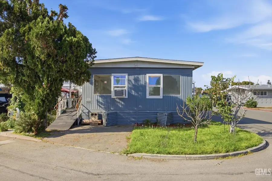 3467 MICHELAINE AVENUE, Bakersfield, CA 93304 - #2