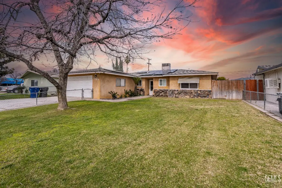 2604 CONNIE AVENUE, Bakersfield, CA 93304 - Image #1