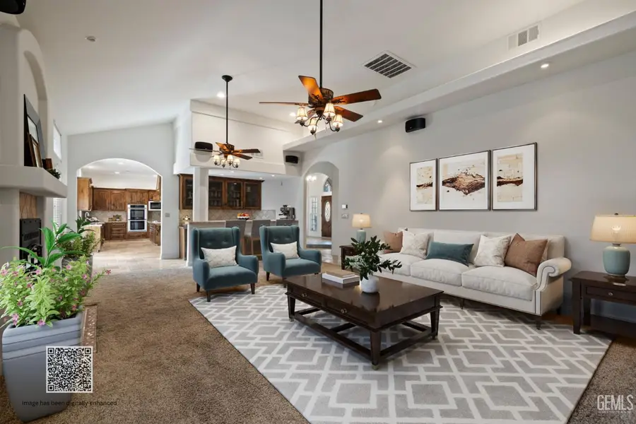 2112 BRANCH CREEK STREET, Bakersfield, CA 93312 - Image #2