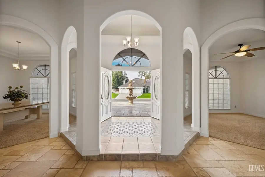 2112 BRANCH CREEK STREET, Bakersfield, CA 93312 - Image #3