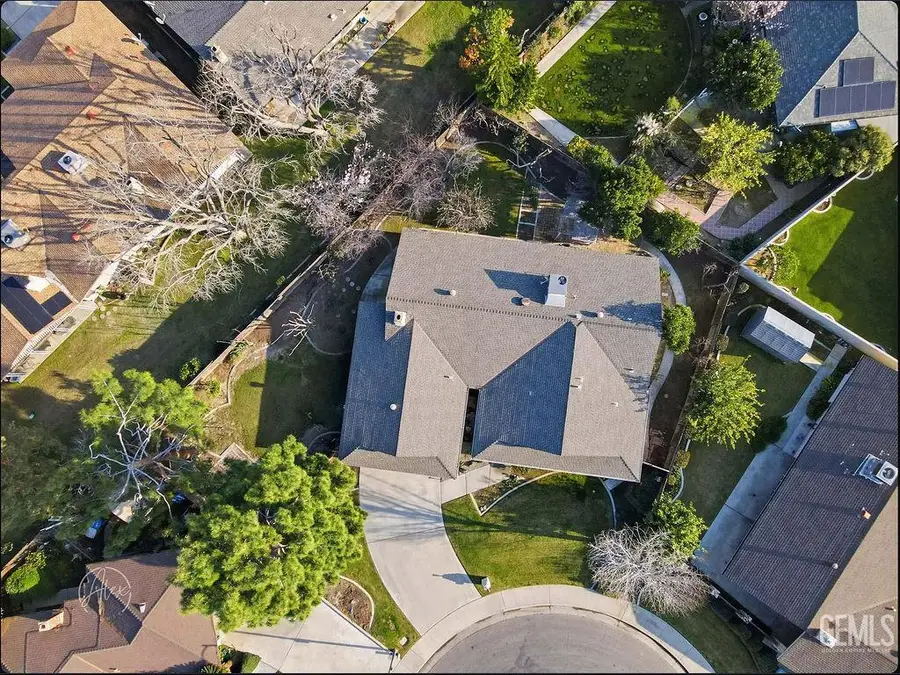 5401 BURNING TREE COURT, Bakersfield, CA 93309 - Image #2