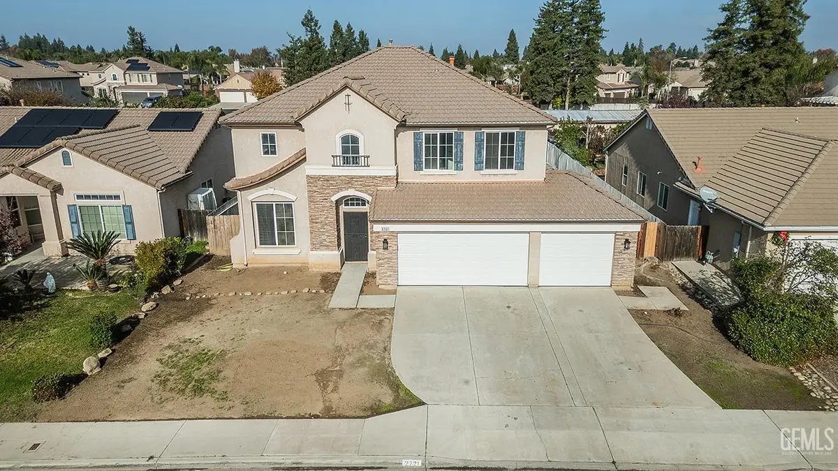 2721 HOLLAND AVENUE, Clovis, CA 93611 - Image #1