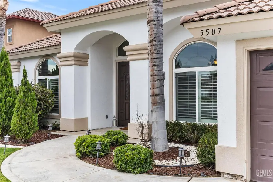 5507 BRIGADOON LANE, Bakersfield, CA 93312 - Image #3