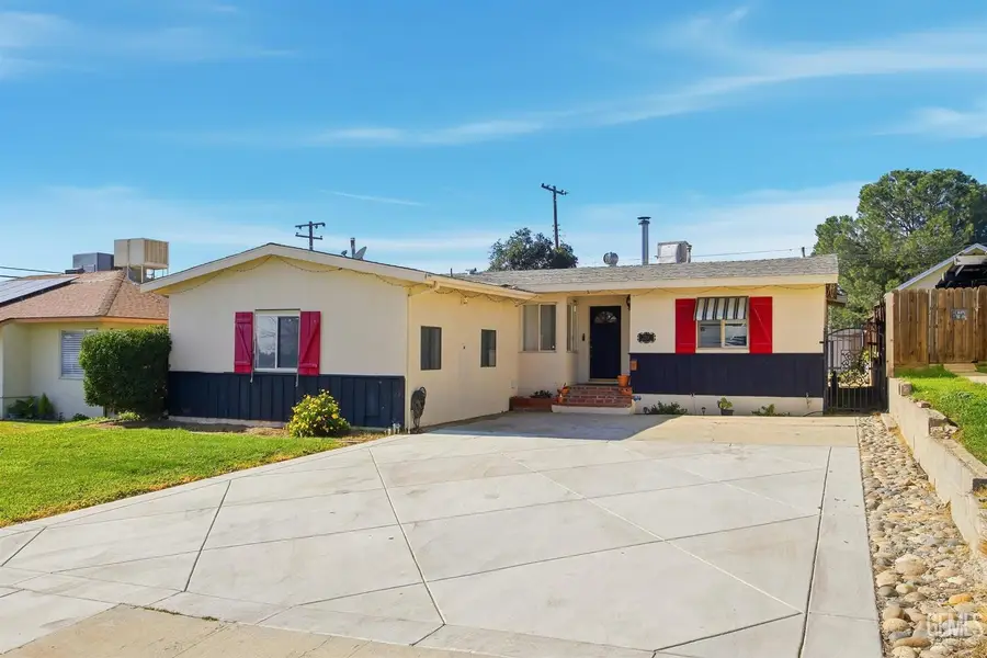2904 DARTMOUTH STREET, Bakersfield, CA 93305 - Image #3