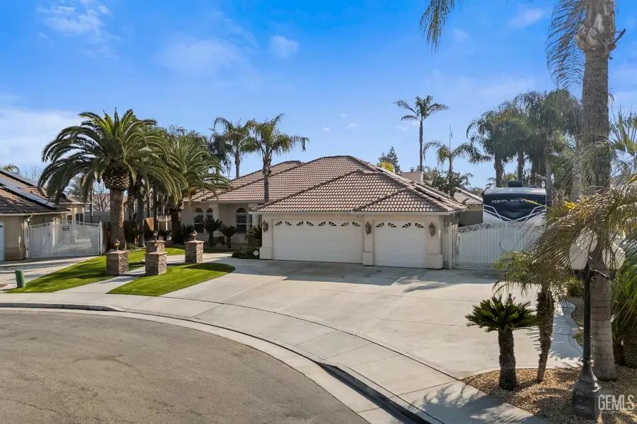 4107 ROCK LAKE DRIVE, Bakersfield, CA 93313 - Image #3