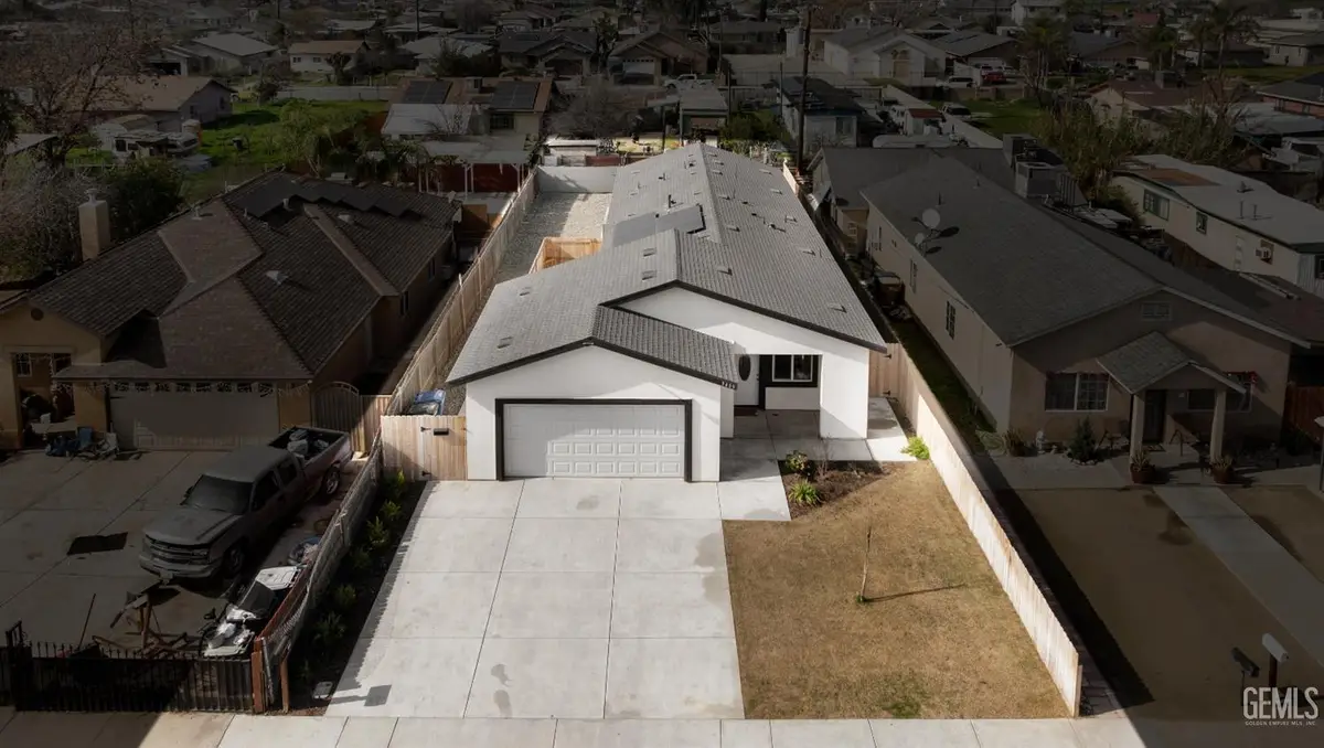 3409 LOTUS LANE, Bakersfield, CA 93307 - #1